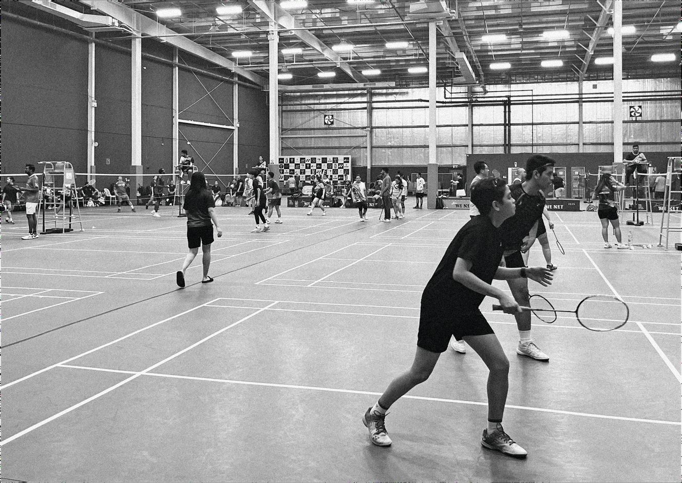 WE MET indoor badminton courts